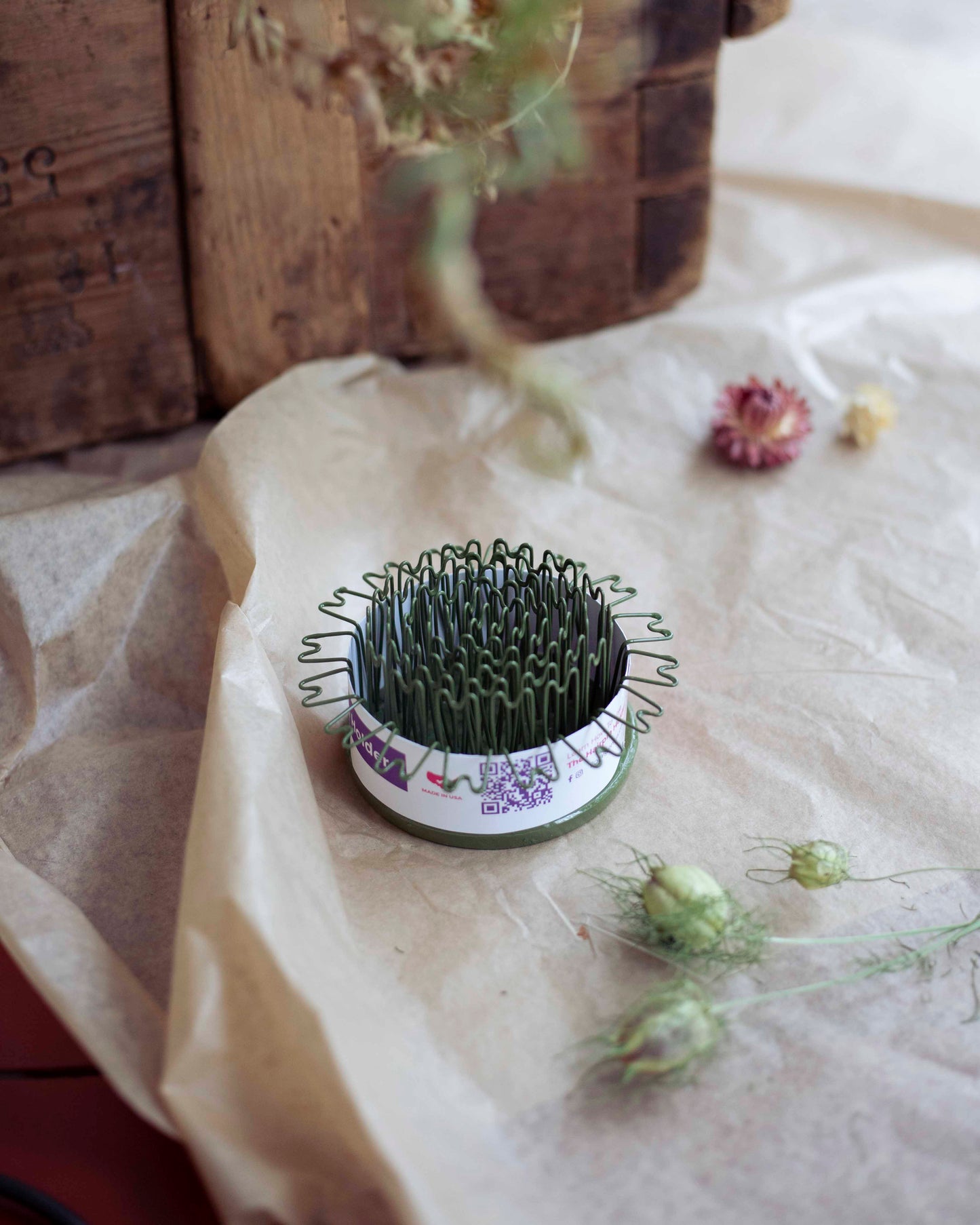 Blue Ribbon Hairpin Holder -kukkasiili