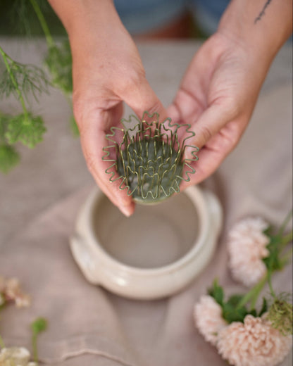 Hairpin Holder -kukkasiili  63,5 mm