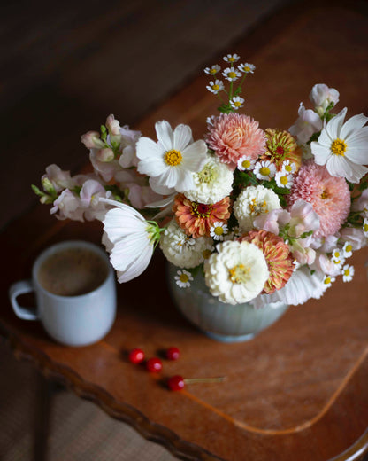 Punakosmos Afternoon White